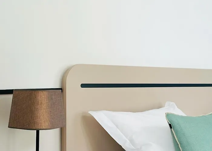 Hotel De La Marine 3*