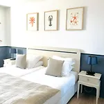 De La Marine Hotel