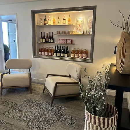 De La Marine Szálloda 3*