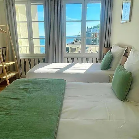 Hotel De La Marine