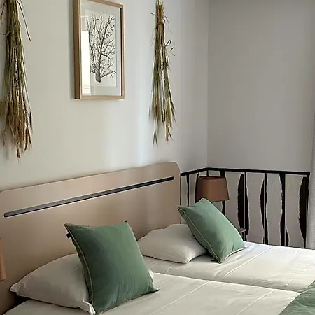 De La Marine Hotell