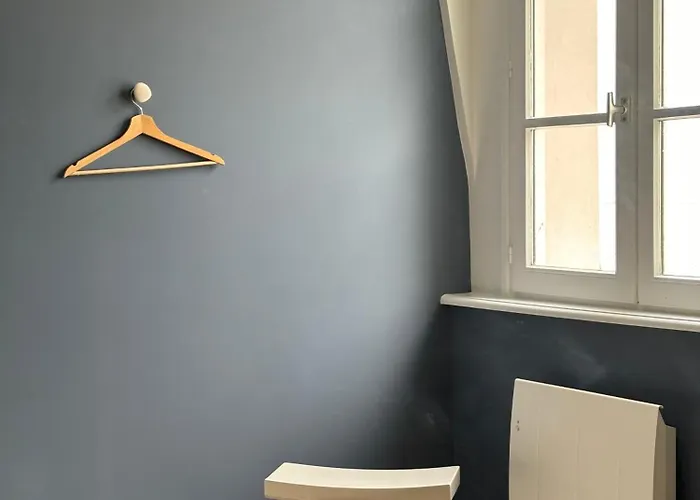 Hotel De La Marine 3*